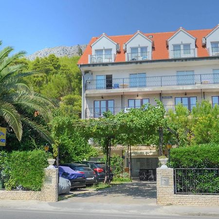 Pansion Begic Hotel Omis Bagian luar foto