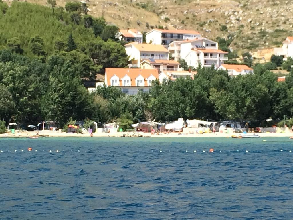 Pansion Begic Hotel Omis Bagian luar foto