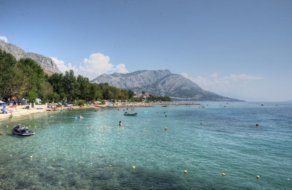 Pansion Begic Hotel Omis Ruang foto