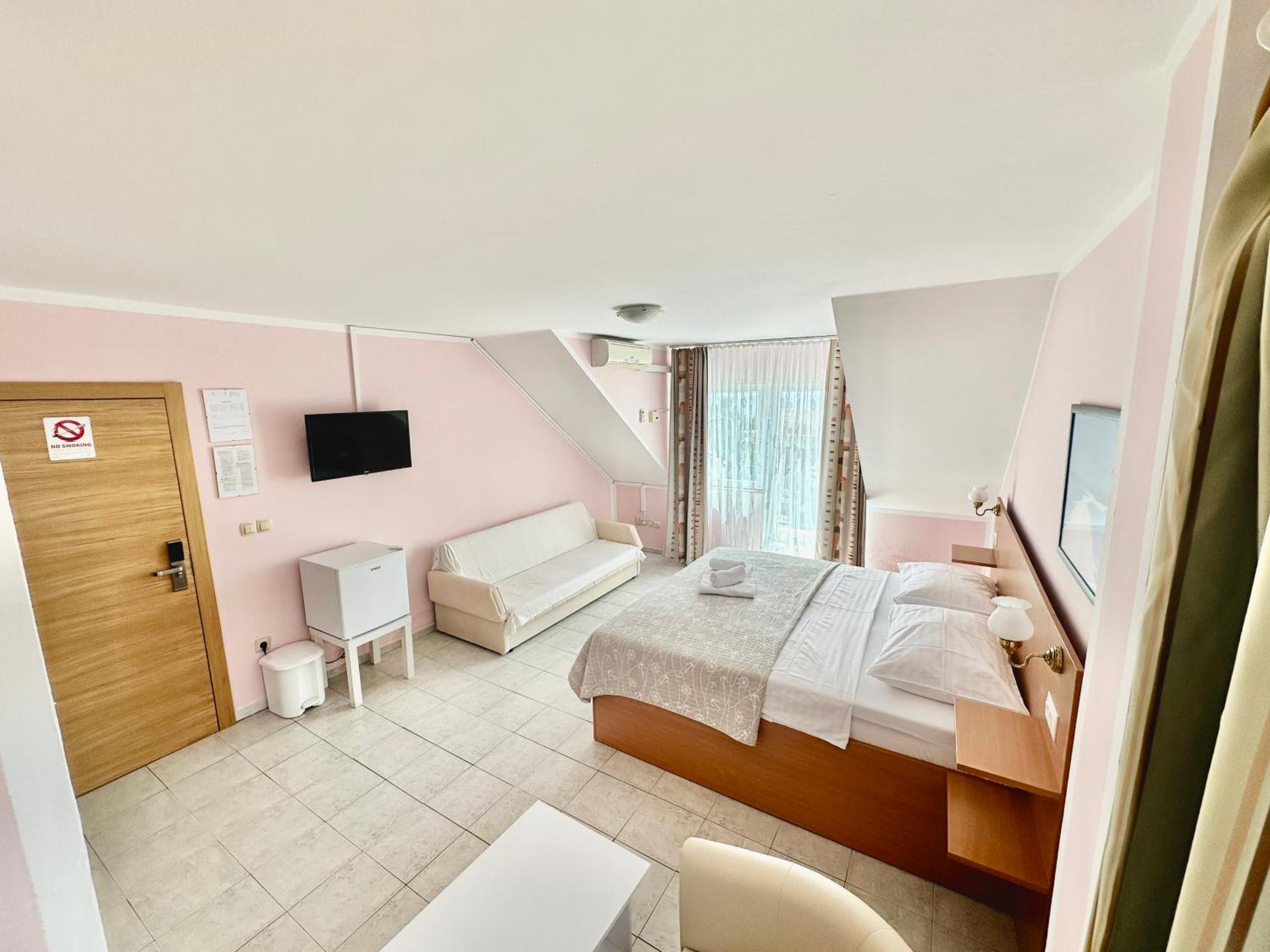 Pansion Begic Hotel Omis Bagian luar foto