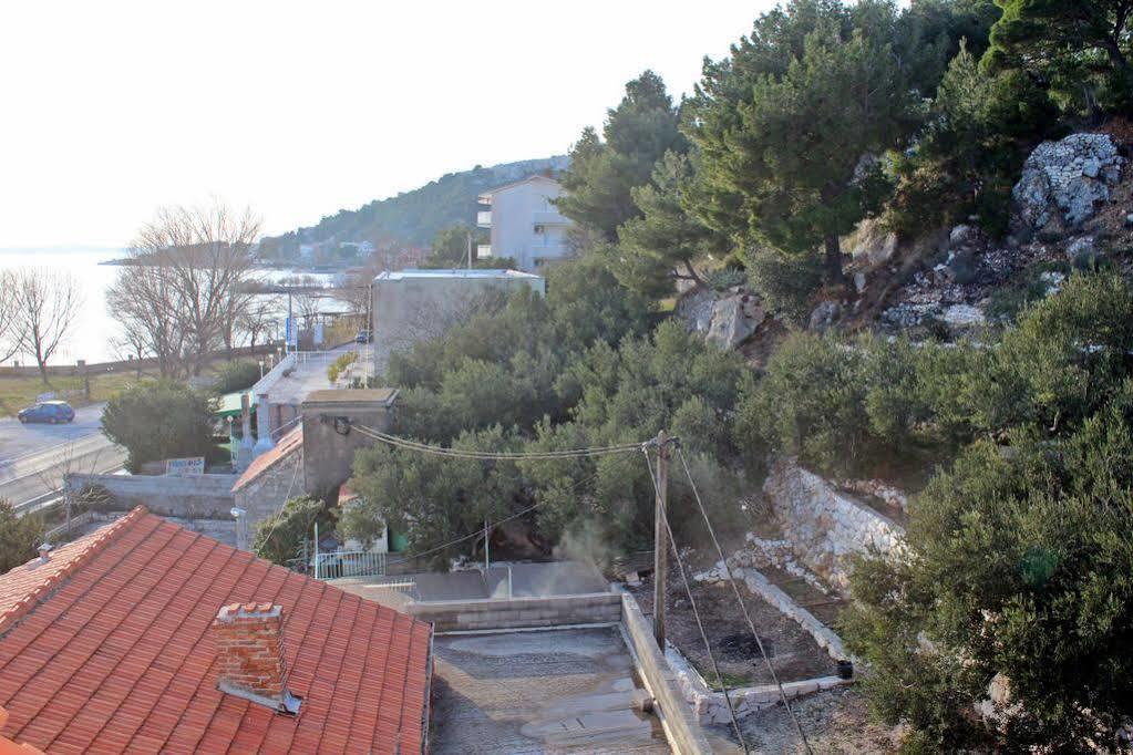 Pansion Begic Hotel Omis Bagian luar foto