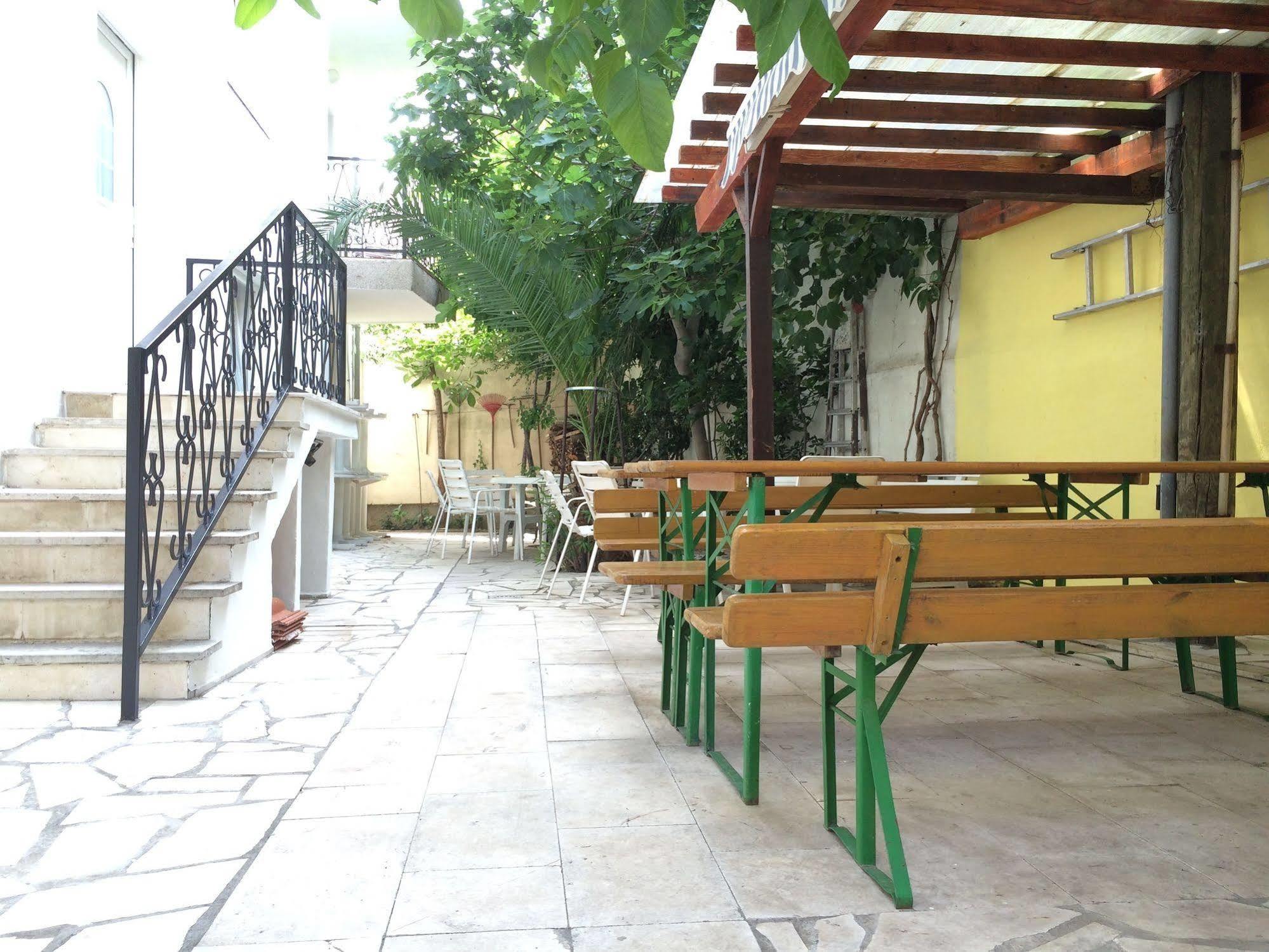 Pansion Begic Hotel Omis Bagian luar foto
