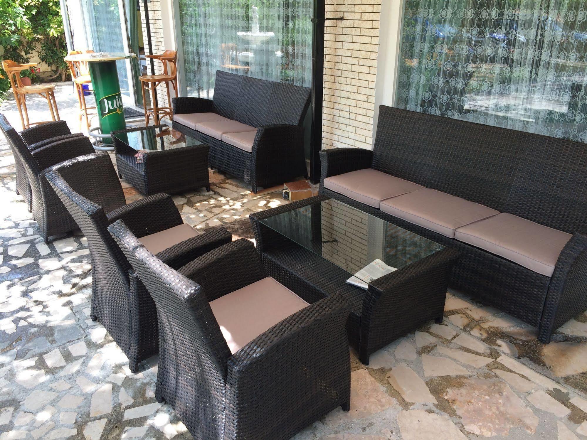 Pansion Begic Hotel Omis Bagian luar foto